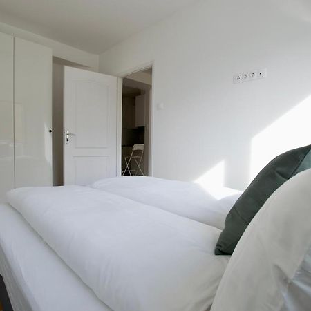 Standard Apartment By Hi5 - Dessewffy 37 Suites Budapest Extérieur photo